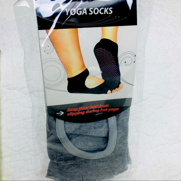 Accessories - New Grippy Yoga socks for Hot Yoga Pilates - Gray